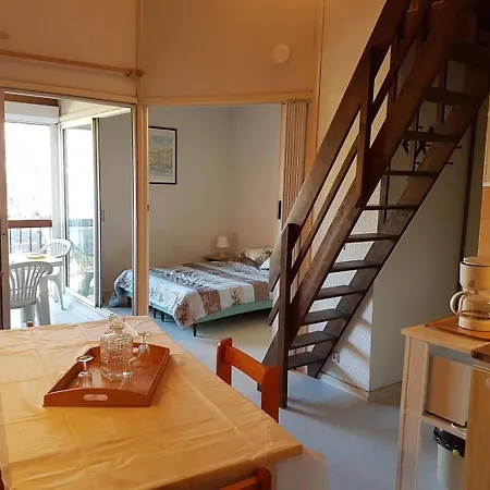 Proche Du Centre Commercial Des Capellans Joli T2 Mezzanine Avec Parking - 4oli76 Apartmán *